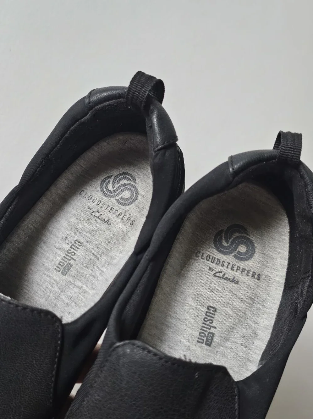 Clarks Cloudsteppers Sillian Paz Black Slip-On Flats Women's US 6.5 M Cushion